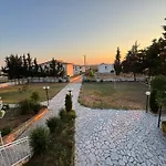 Bar & Hotel Amaxhe